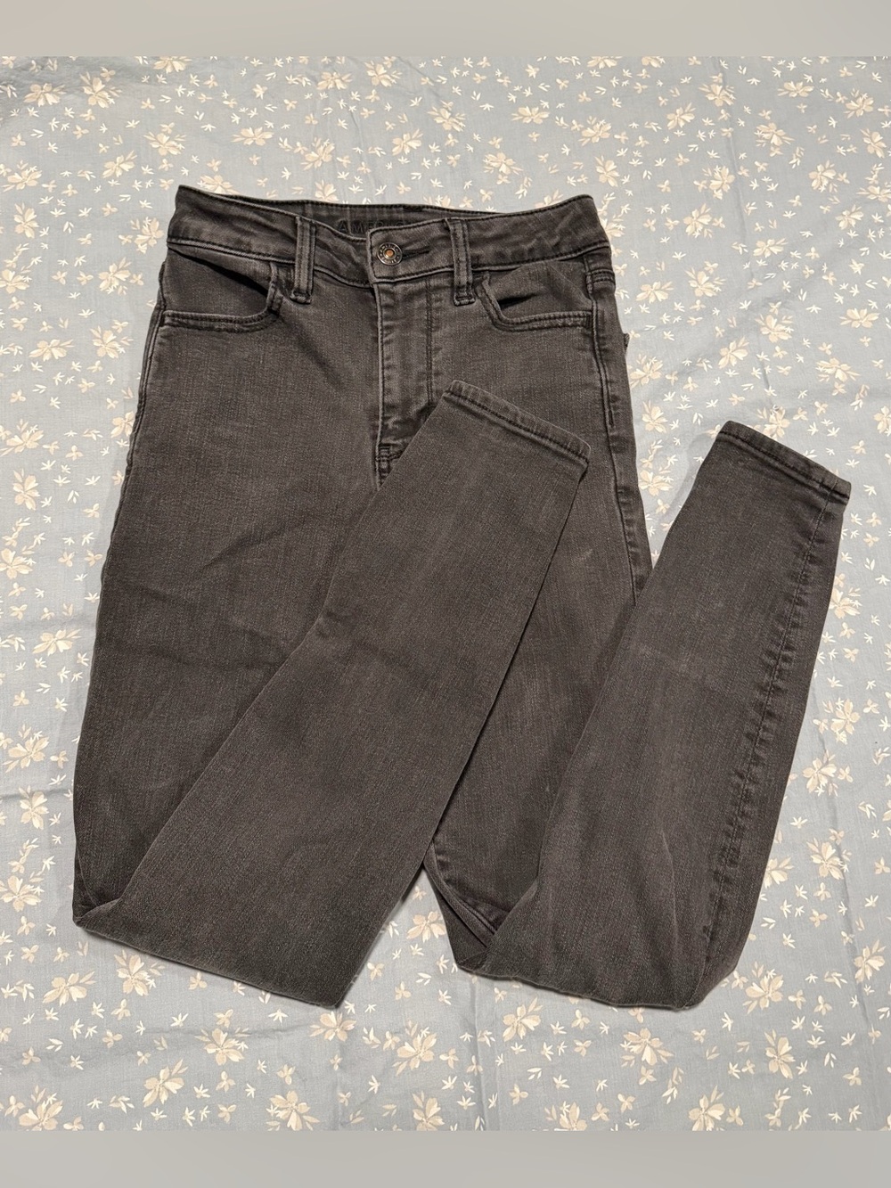 American Eagle Next Level Stretch Faded Skinny Jeans